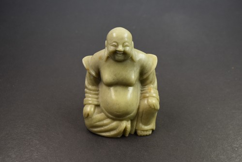 älterer graugrüner buddha - graugrüner,