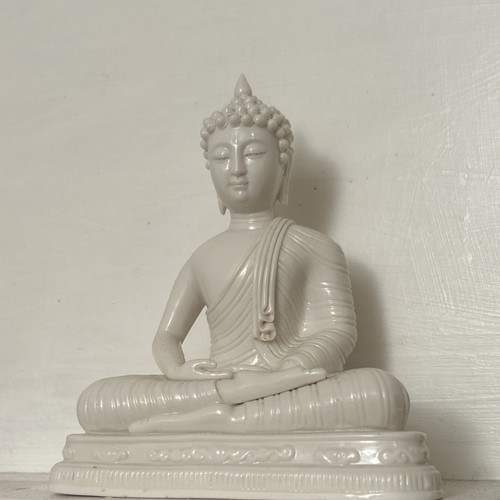 Sakyamuni gautama buddha - gautama,