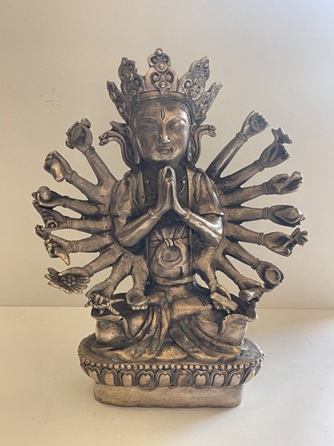 Bodhisattva avalokiteśvara - bodhisattva,